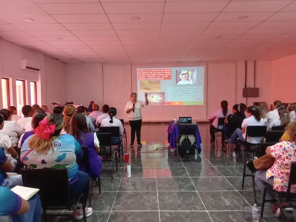 GOBIERNO ESTATAL FORTALECE LA FORMACIÓN DOCENTE Y BRINDA MÁS APOYO A LA NIÑEZ