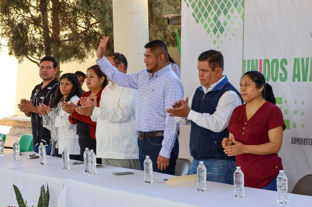 ISMAEL HERNÁNDEZ REFUERZA SU COMPROMISO CON LA EDUCACIÓN EN VILLA DE&nbsp;REYES