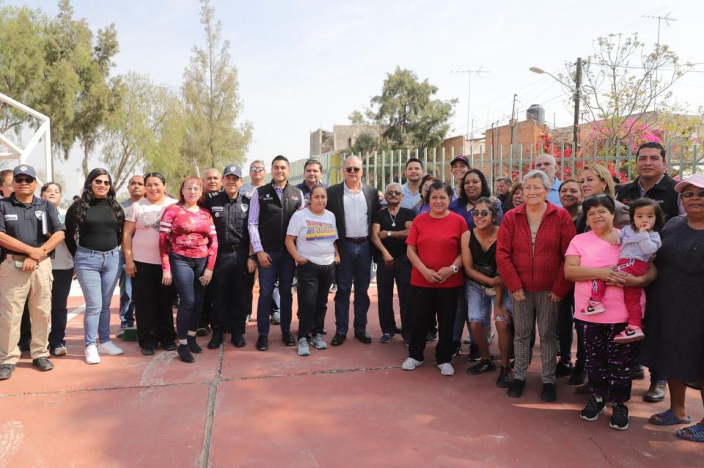 Con el programa Capital al 100, Gobierno Municipal rescata espacios públicos y canchas deportivas en Morales