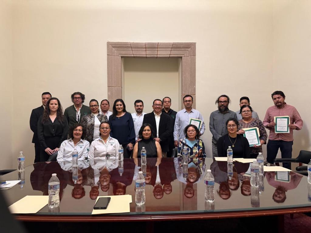 EJECUTIVO ESTATAL ENTREGA PROGRAMA CONJUNTO CONTRA LIRIO EN LA PRESA SAN JOSÉ