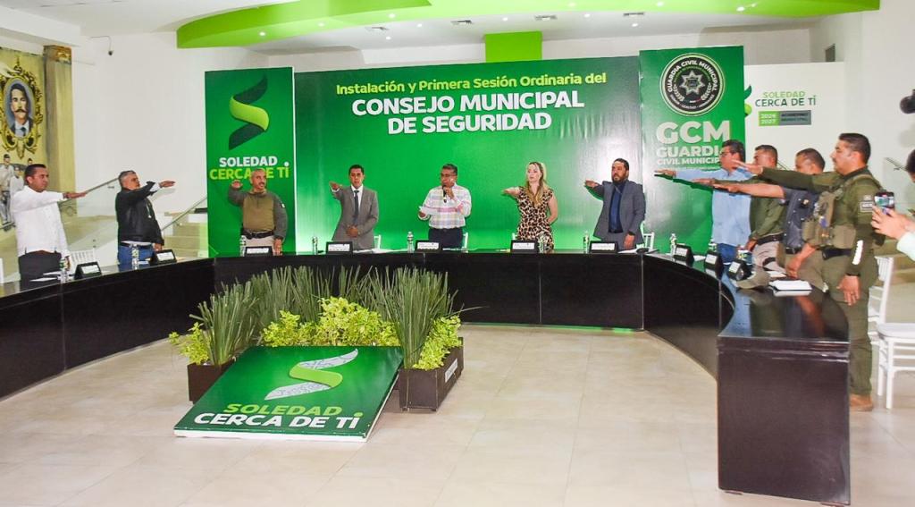 ALCALDE JUAN MANUEL NAVARRO ENCABEZA INSTALACIÓN DE CONSEJO MUNICIPAL DE SEGURIDAD EN SOLEDAD; DESTACA COORDINACIÓN INTERINSTITUCIONAL