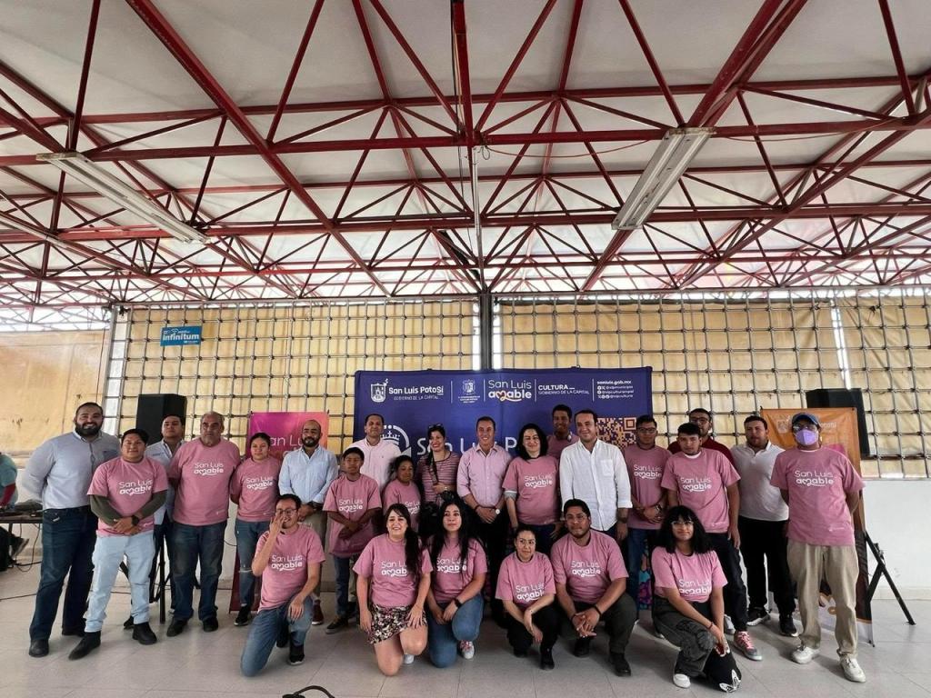 Inicia con éxito el Taller de Fotografía para Principiantes en el Centro de Desarrollo Comunitario Progreso