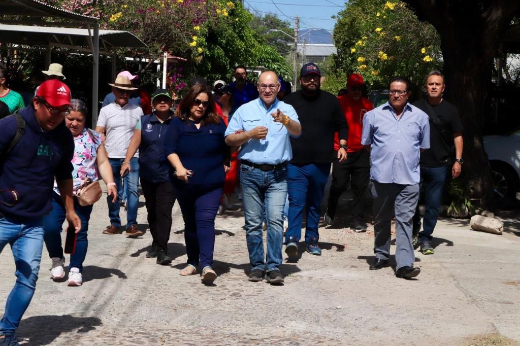 Colonia Himno Nacional recibe atención integral del Gobierno de la Capital