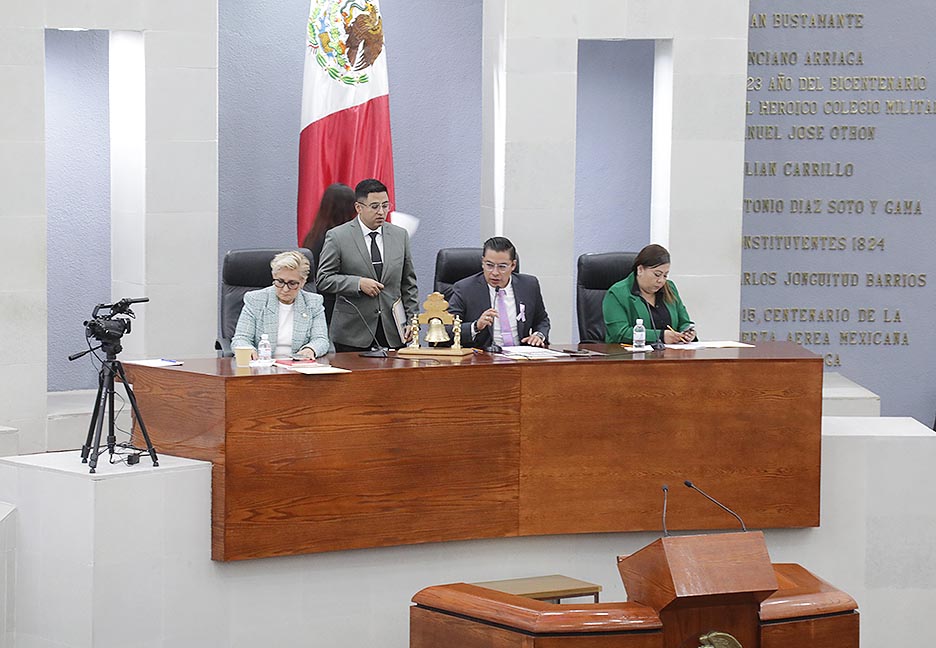 SE APROBÓ EL PROYECTO DE DECRETO QUE REFORMA LA CONSTITUCIÓN POLÍTICA DE LOS ESTADOS UNIDOS MEXICANOS EN MATERIA DE NO REELECCIÓN Y NEPOTISMO&nbsp;ELECTORAL