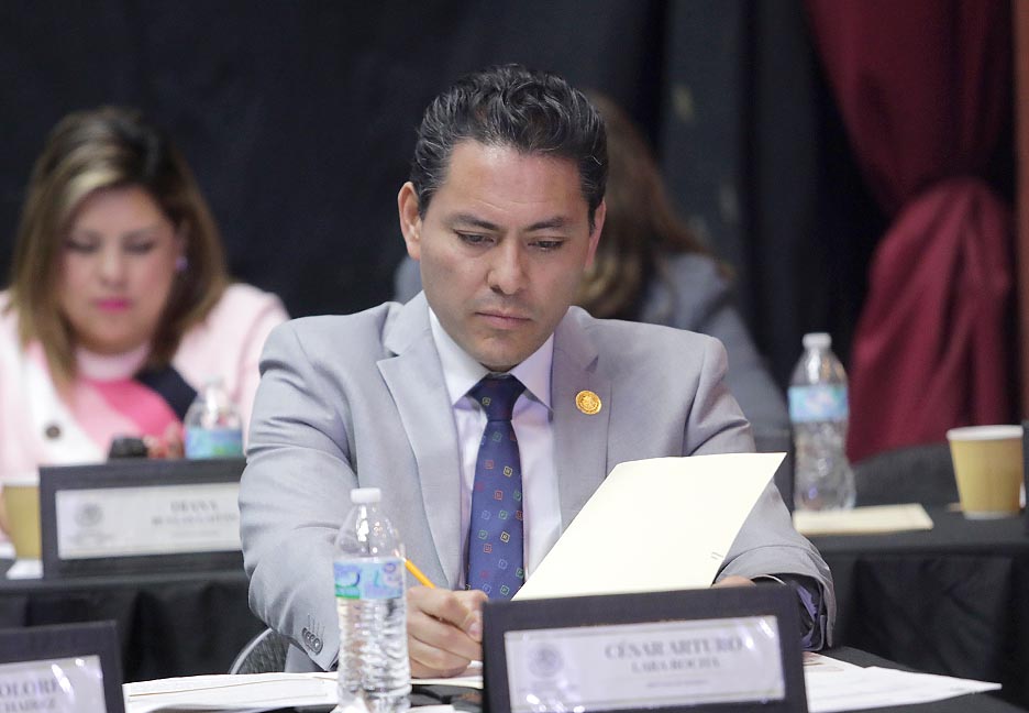 EN COMISIONES APRUEBAN EL DICTAMEN PARA DECLARAR EL 2 DE MAYO DE CADA AÑO, COMO “DÍA DE LAS PERSONAS TRABAJADORAS&nbsp;POTOSINAS”