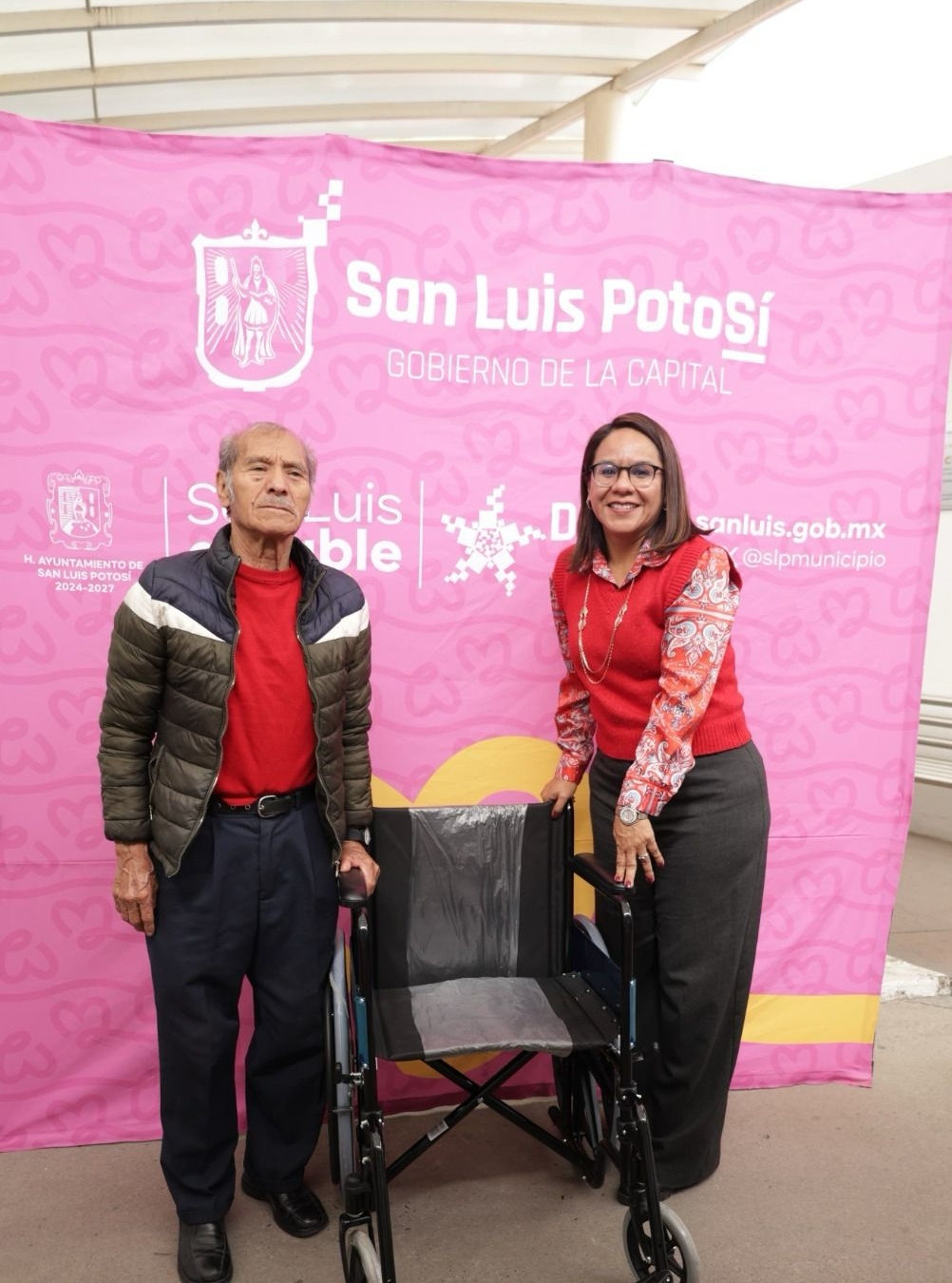 El DIF Municipal reitera su compromiso con las personas con discapacidad y adultas mayores a través de la entrega de ayudas&nbsp;funcionales