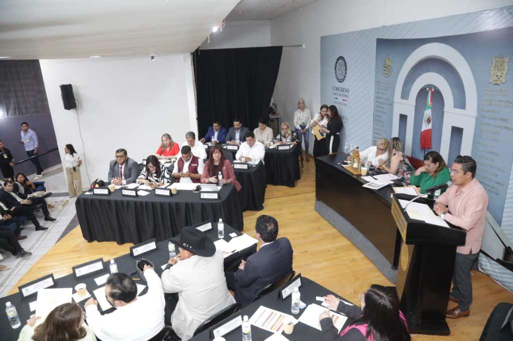 EL CONGRESO ITINERANTE ES UN REFLEJO DEL HUMANISMO Y CERCANÍA DE LA LXIV LEGISLATURA CON LOS CIUDADANOS:&nbsp;DIPUTADOS