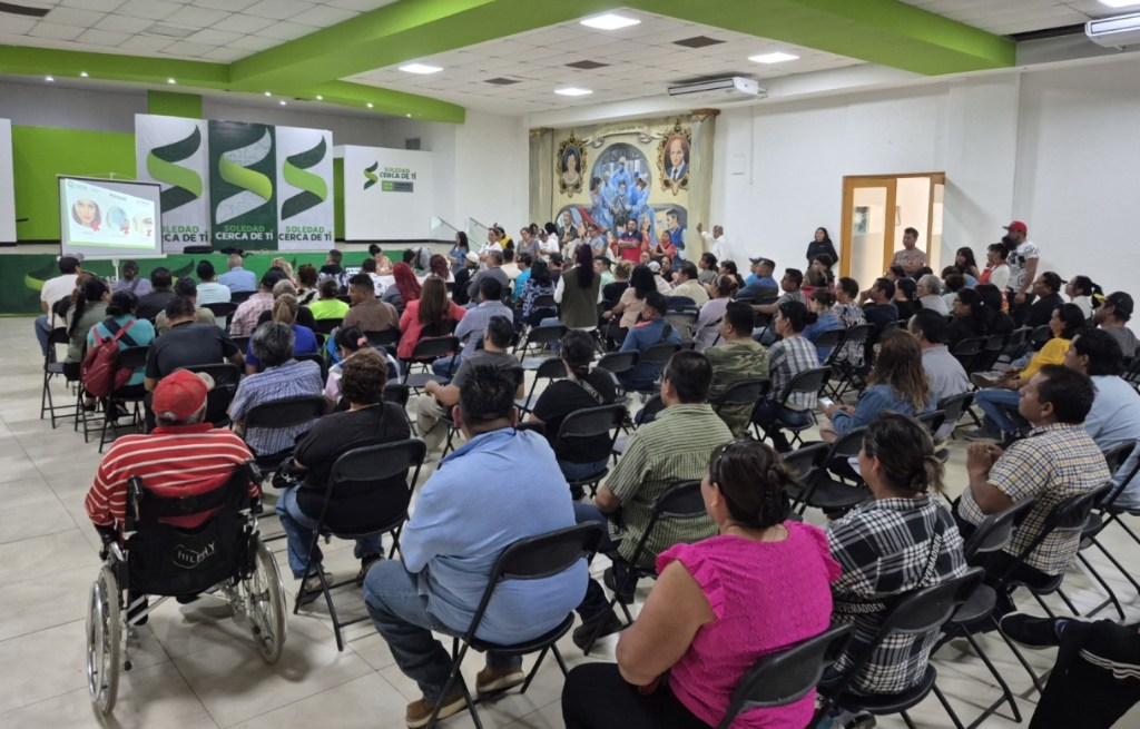 COMERCIANTES QUE SERÁN PARTE DE LA FENAE 2025 RECIBEN CAPACITACIÓN EN MANEJO DE ALIMENTOS