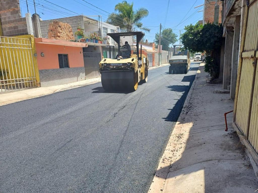Gobierno Municipal avanza en la modernización de vialidades en todas las zonas de la Capital