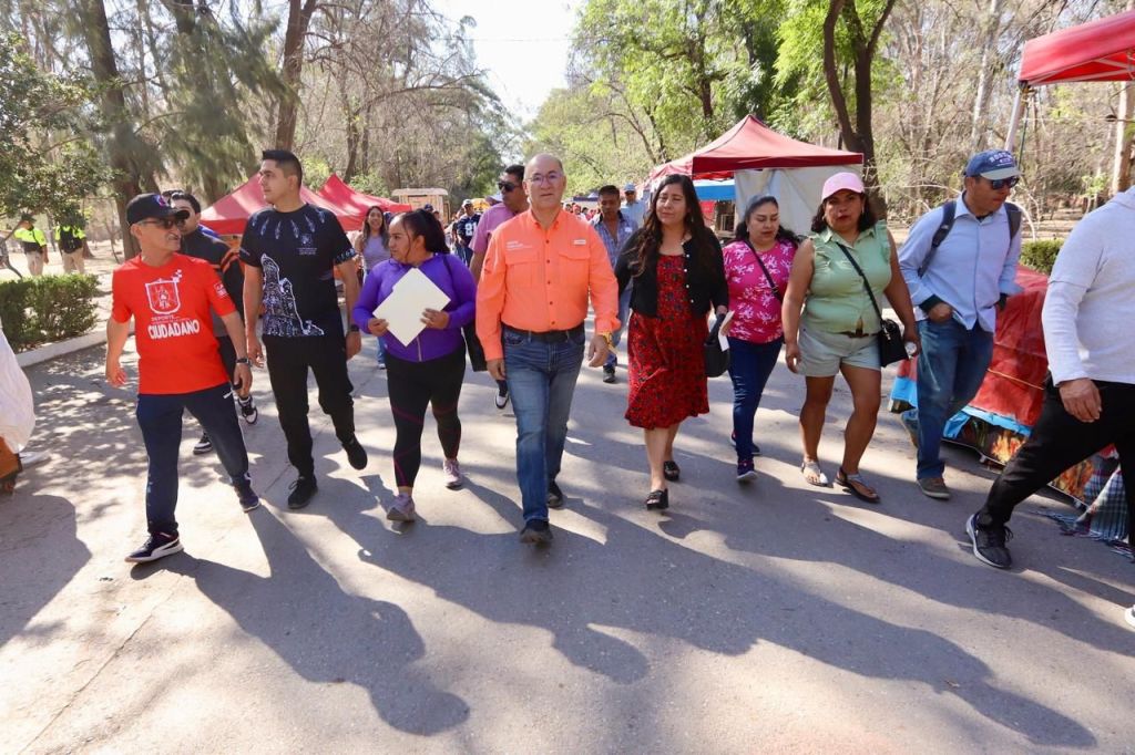 “Con trabajo, corazón y alma”, Alcalde Galindo encabeza acciones para mejorar el Parque de Morales