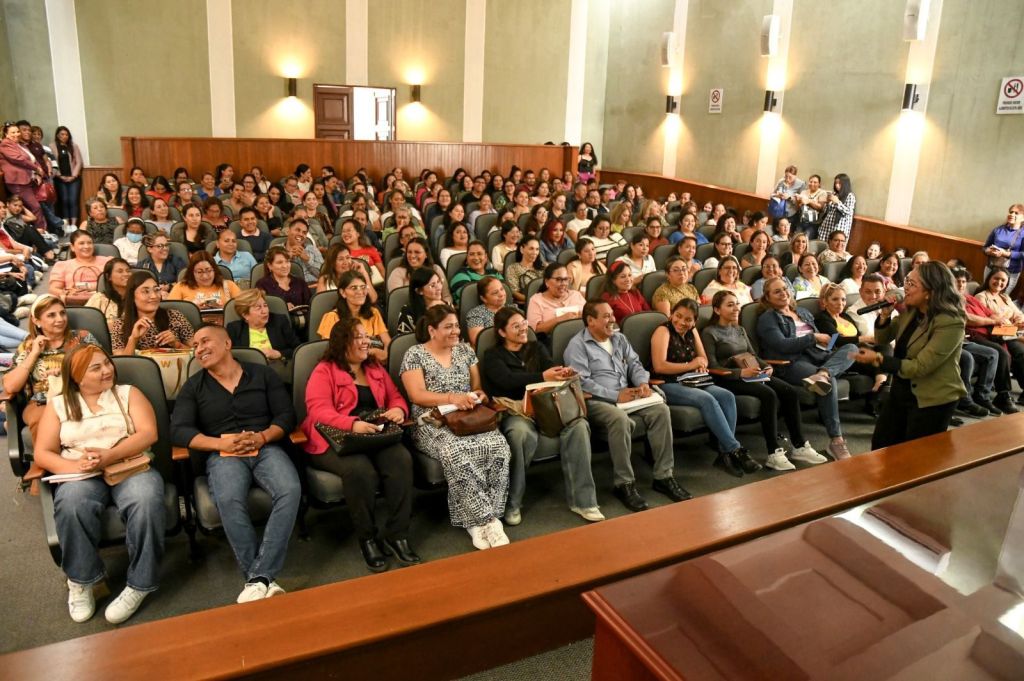 MÁS APOYO EN CAPACITACIÓN A SERVIDORES PÚBLICOS