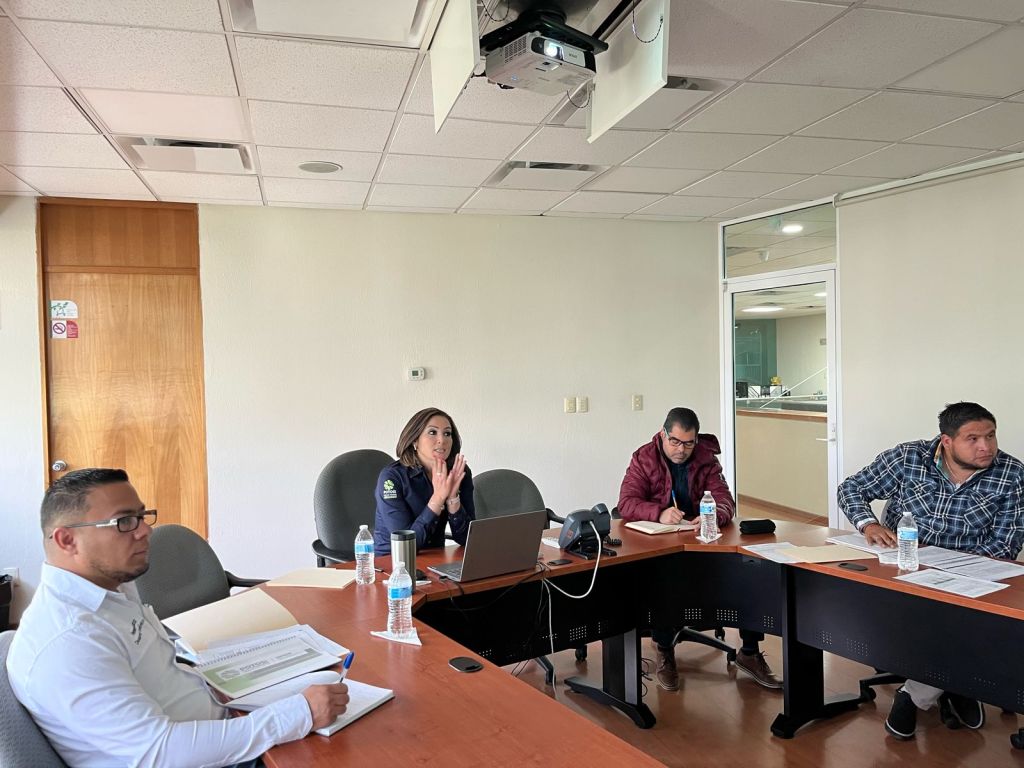 GOBIERNO ESTATAL ACERCA APOYO A POZOS Y ARMADILLO