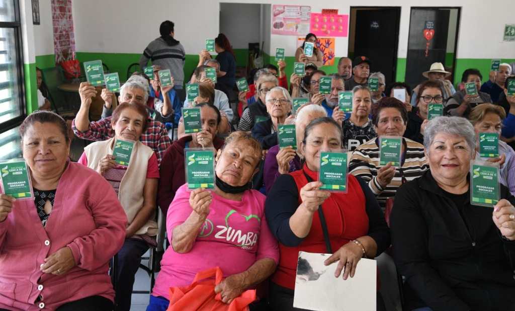 ALCALDE JUAN MANUEL NAVARRO RENUEVA APOYO ECONÓMICO A ADULTOS MAYORES DE&nbsp;SOLEDAD