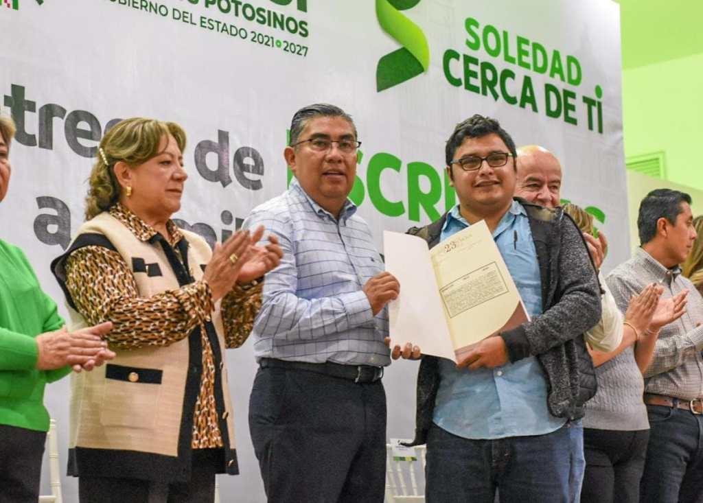 ALCALDE NAVARRO MUÑIZ ANUNCIA MÁS APOYO A ESCRITURACIÓN DE PREDIOS PARA LOS&nbsp;SOLEDENSES