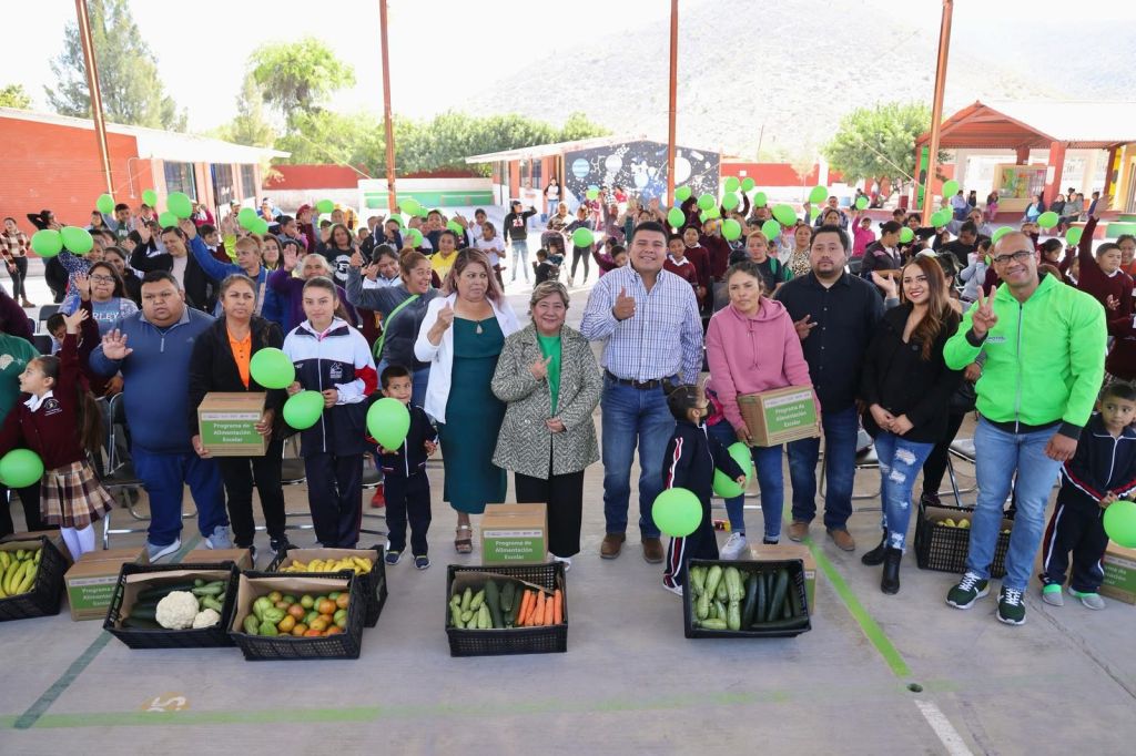 DIF ESTATAL PREPARA DESAYUNOS ESCOLARES CON PRODUCTOS LOCALES