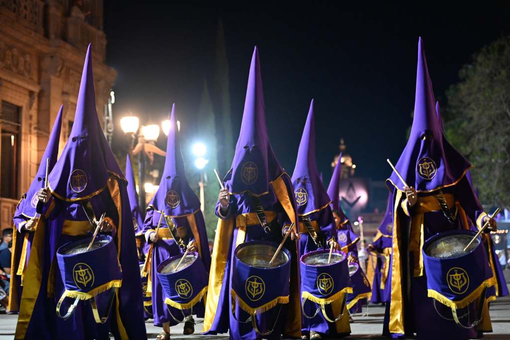 IMPACTANTE Y MAJUESTUOSA PROCESIÓN DEL SILENCIO 2025