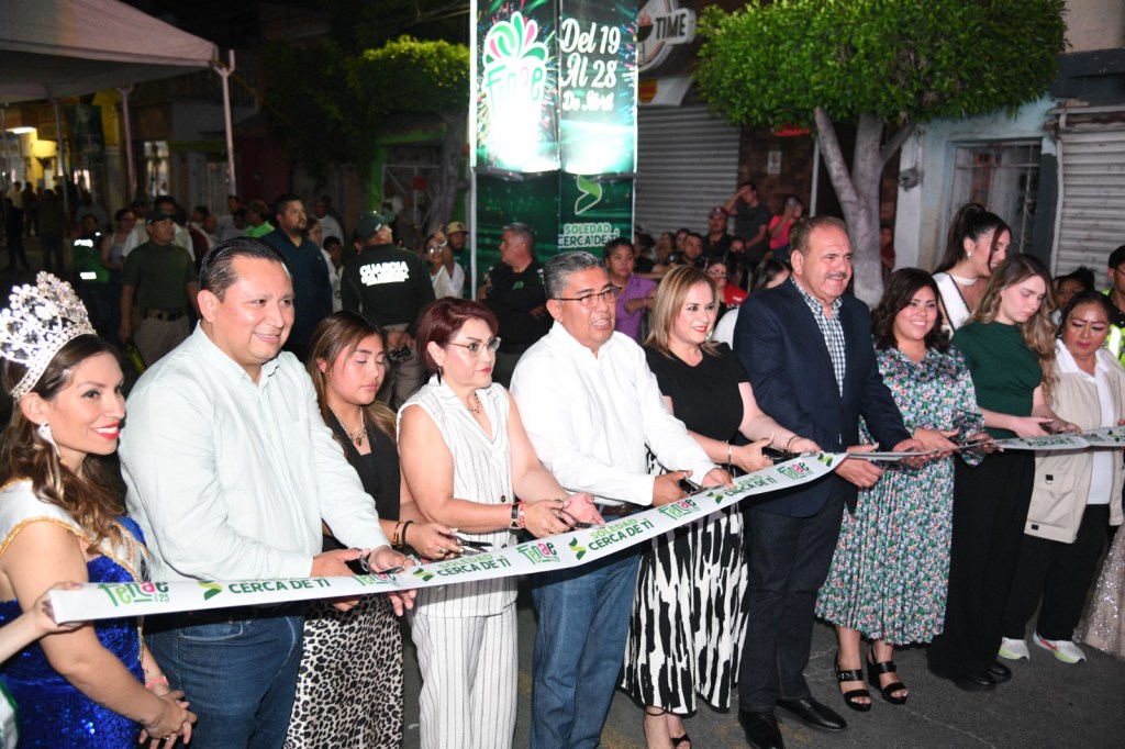 ALCALDE JUAN MANUEL NAVARRO DA COMIENZO A LA MÁXIMA FIESTA SOLEDENSE: FENAE&nbsp;2025