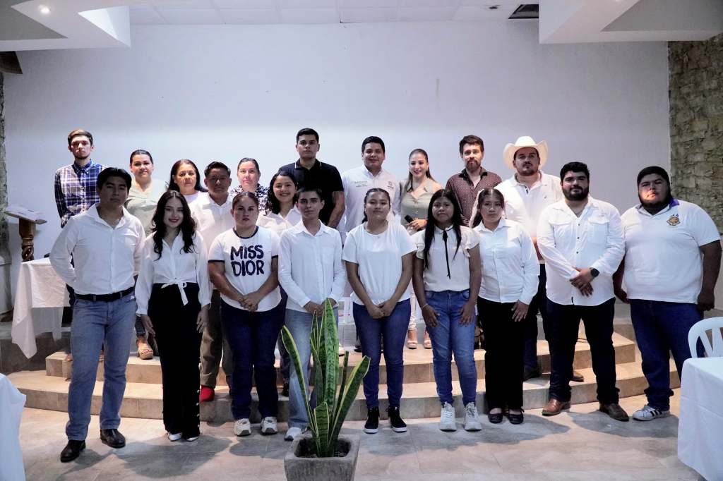 INTEGRAN EN TANCANHUITZ CONSEJO MUNICIPAL&nbsp;JUVENIL