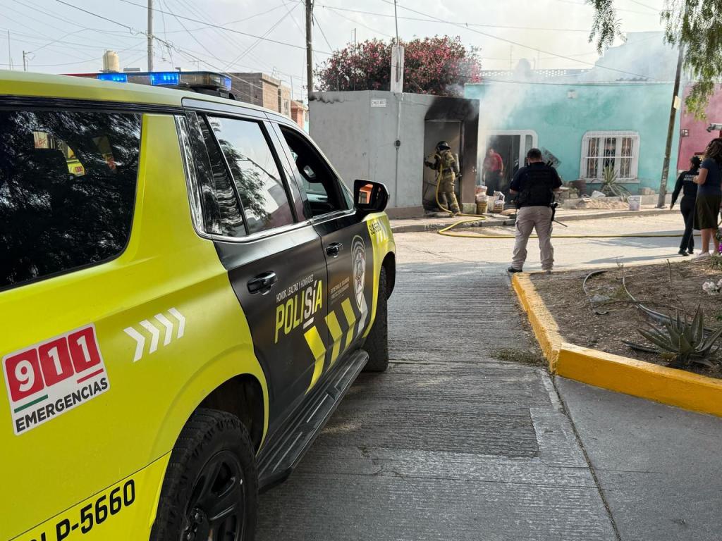 Protección Civil Municipal y Bomberos sofocan incendio en vivienda de la colonia Industrial&nbsp;Mexicana