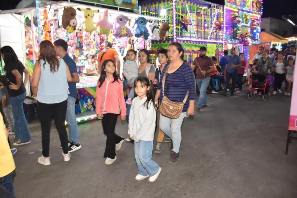 FENAE 2025: SEGURIDAD, AMBIENTE CÁLIDO Y GASTRONOMÍA QUE ENAMORA A VISITANTES NACIONALES E&nbsp;INTERNACIONALES