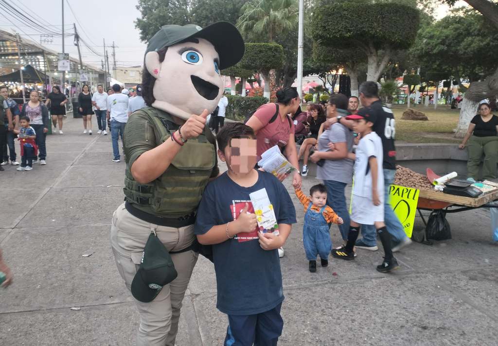 GUARDIA CIVIL DE SOLEDAD MANTIENE ACTIVIDADES DE CERCANÍA CON ASISTENTES Y EXPOSITORES EN ÚLTIMOS DÍAS DE LA&nbsp;FENAE