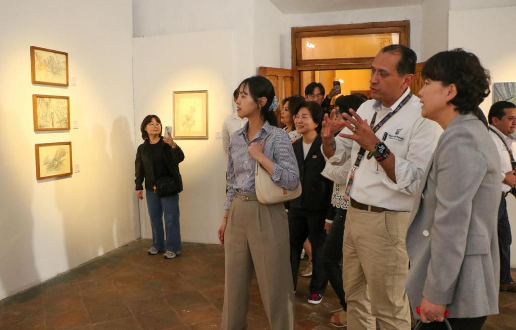 Debes visitar la extraordinaria exposición de Kim Young Sun de Corea en Palacio&nbsp;Municipal