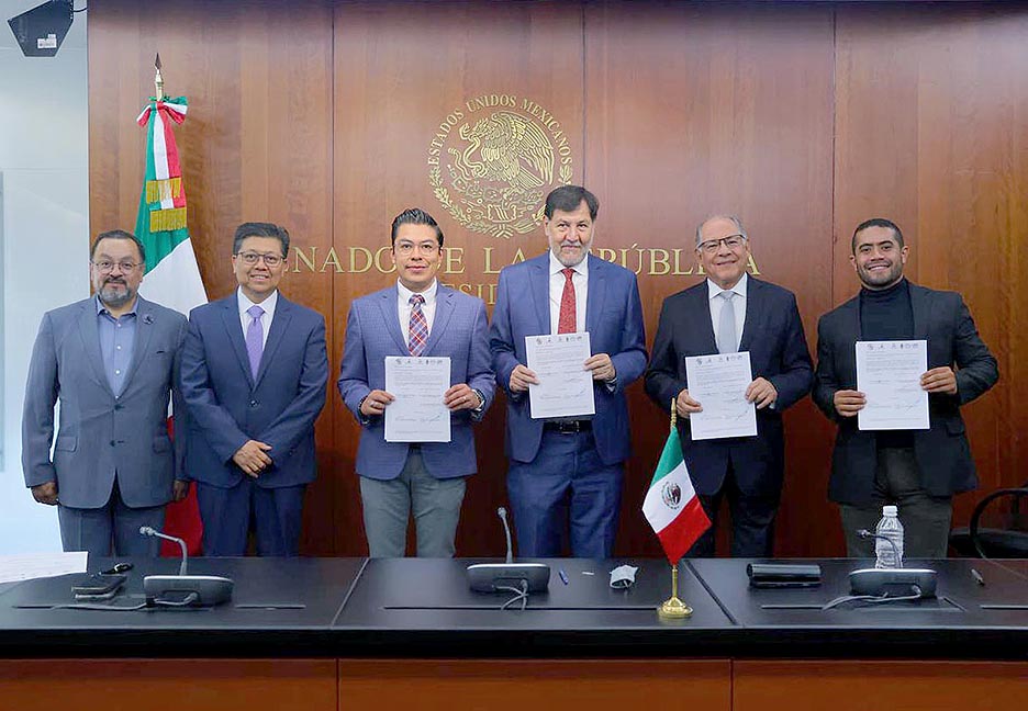 EL PRESIDENTE DE LA DIRECTIVA DIP. CUAUHTLI BADILLO FIRMÓ UN CONVENIO DE COLABORACIÓN CON EL SENADO DE LA REPÚBLICA PARA FORTALECER LA CAPACITACIÓN E IMPULSAR LA&nbsp;COORDINACIÓN