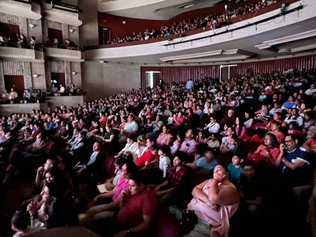 EXITOSO CONCIERTO DE CRI CRI POR DÍA DE LA&nbsp;NIÑEZ