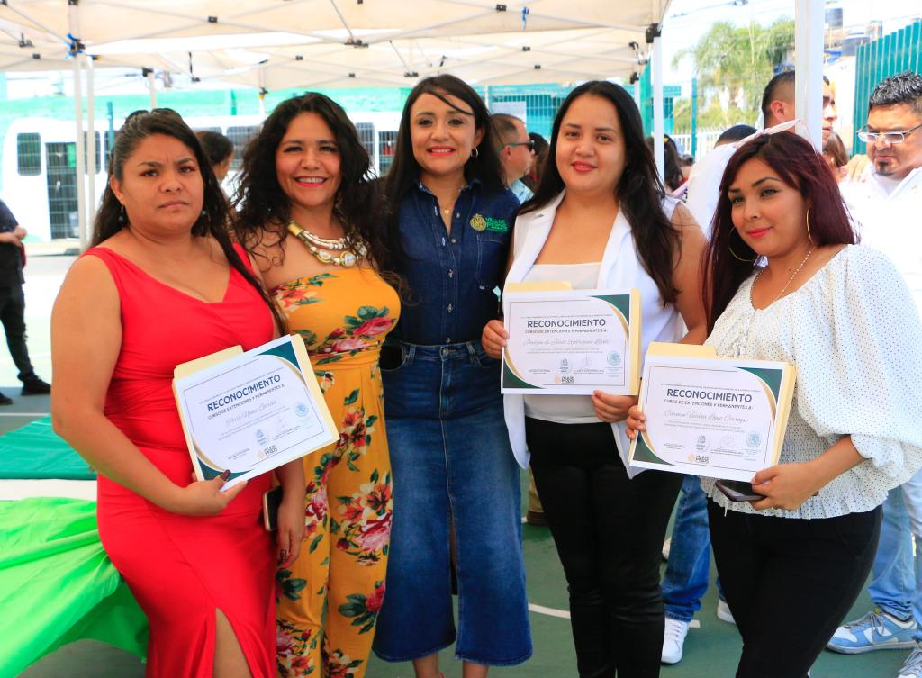 JÓVENES CON QUÉ HACER IMPULSA EL TALENTO&nbsp; EN VILLA DE&nbsp;POZOS