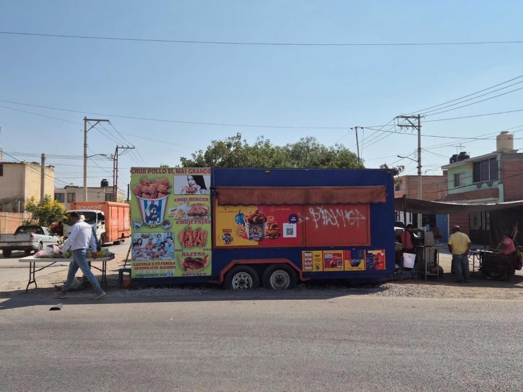 Comercio Municipal continúa operativos para la recuperación de vialidades en San Luis&nbsp;Potosí