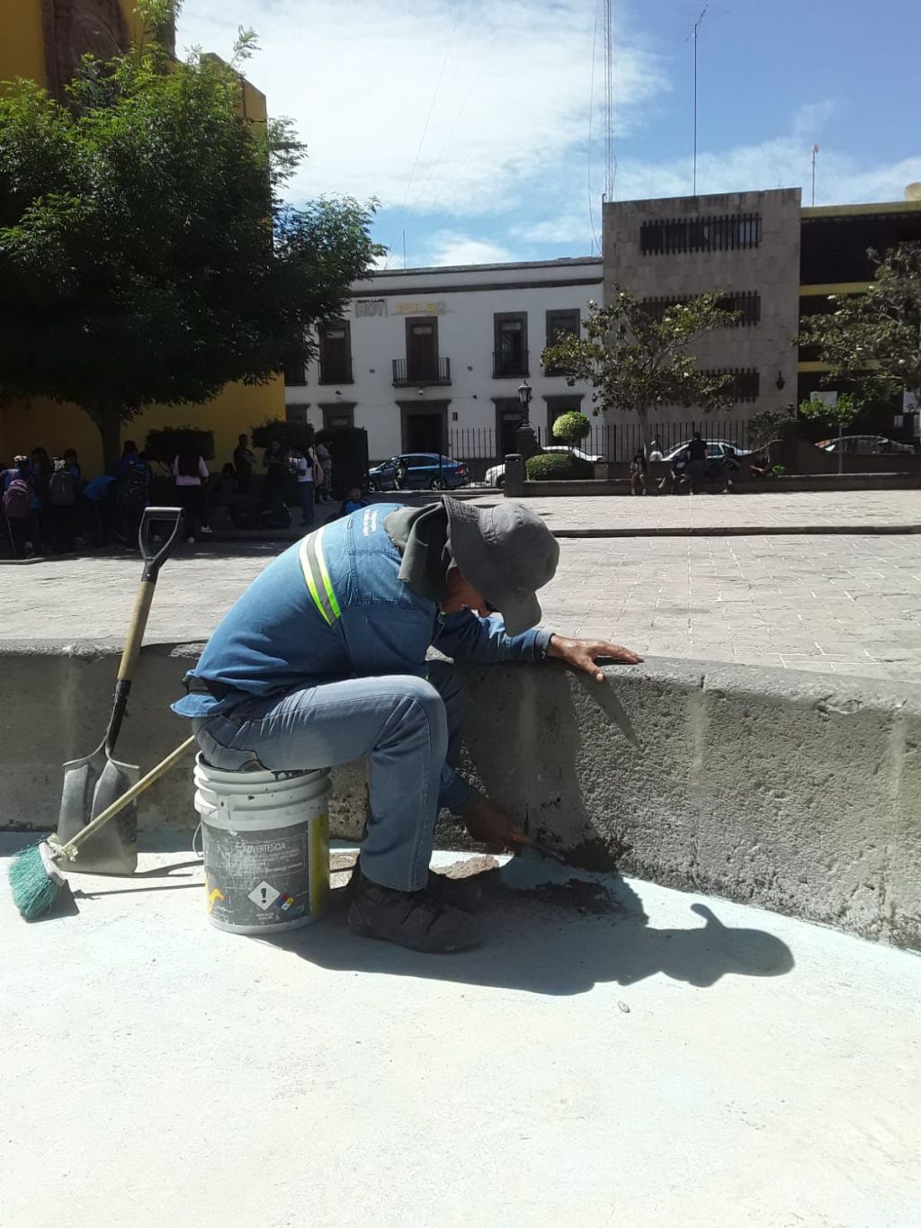 Gobierno de la Capital rehabilita la emblemática fuente de la Plaza de&nbsp;Aranzazú
