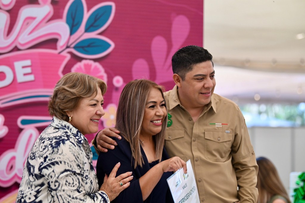 RICARDO GALLARDO REAFIRMA APOYO SIN LÍMITES A LAS MADRES EN SOLEDAD Y LA&nbsp;CAPITAL