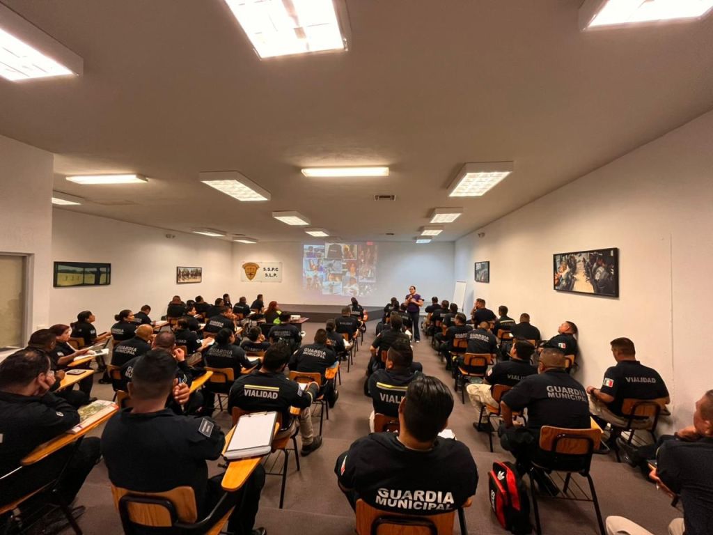 Instancia Municipal de las Mujeres capacita a policías en protocolos de género en San Luis&nbsp;Capital