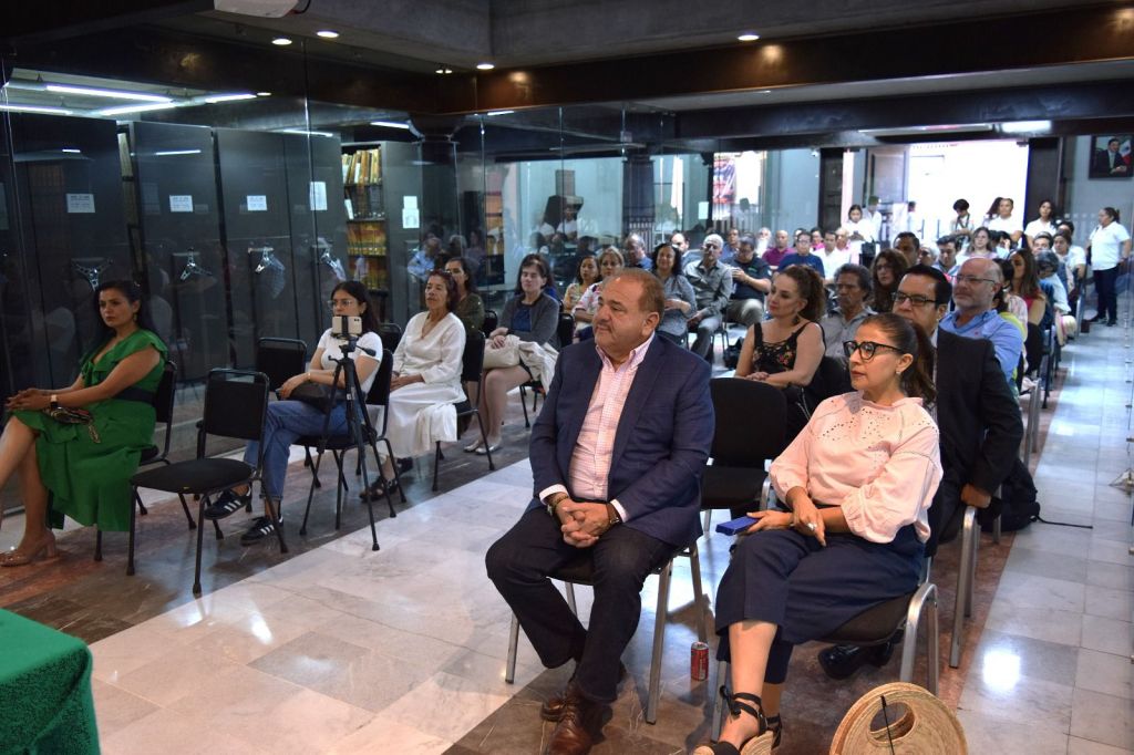 PRESENTAN LIBRO SOBRE HISTORIA DEL ARCHIVO HISTÓRICO DEL&nbsp;ESTADO