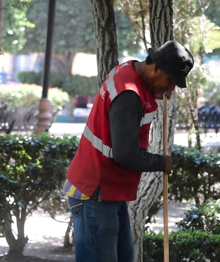 Gobierno de la Capital refuerza mantenimiento en jardín de Tequisquiapan ante&nbsp;sequía