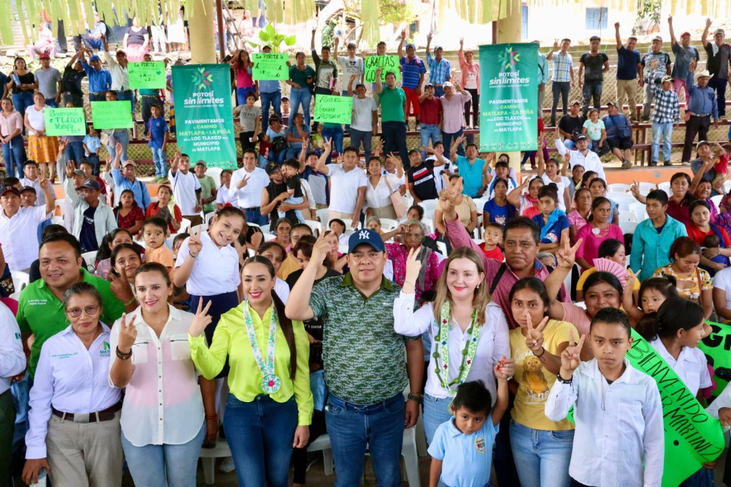 RICARDO GALLARDO RECONSTRUYE CAMINOS ABANDONADOS EN MATLAPA Y&nbsp;TAMAZUNCHALE