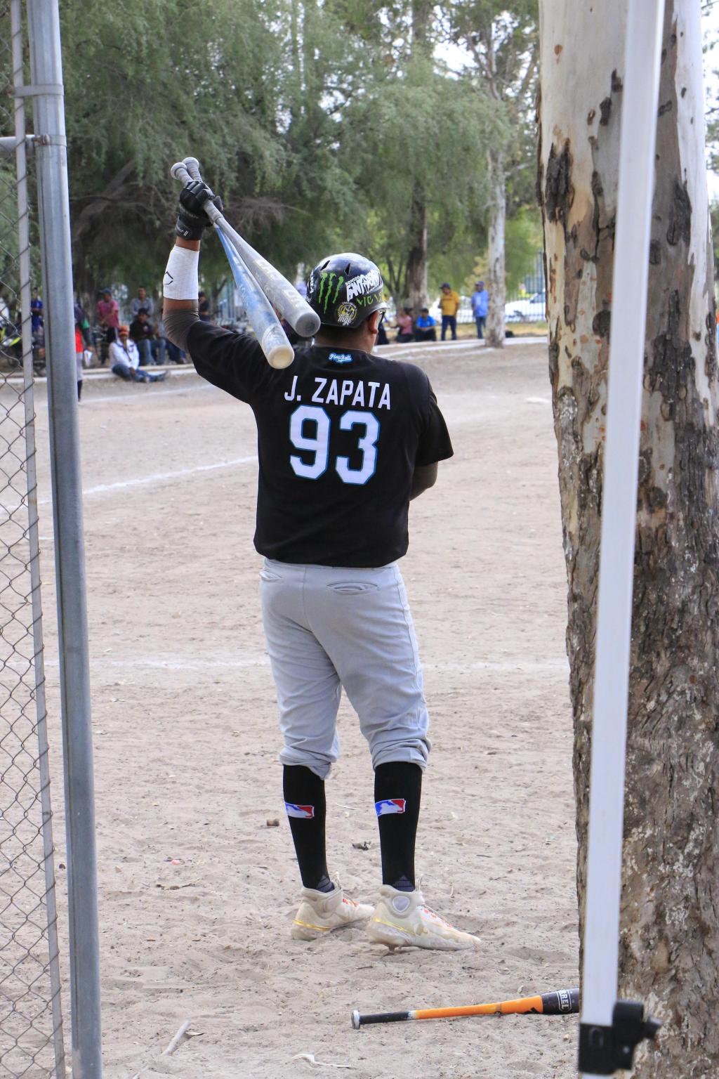 VILLA DE POZOS CONSOLIDA AL BÉISBOL EN EL MUNICIPIO