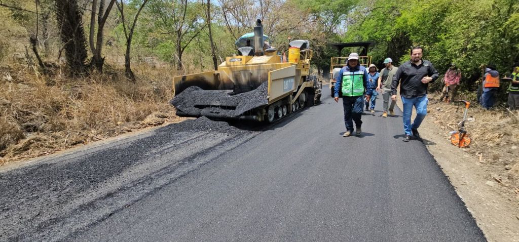 ESTADO AVANZA CON REHABILITACIÓN DE CAMINO EN&nbsp;TAMASOPO
