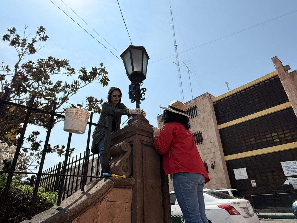 Gobierno de la Capital interviene columnas perimetrales en Plaza de&nbsp;Aranzazú