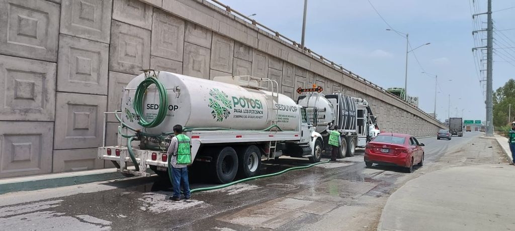 GOBIERNO ESTATAL DA MANTENIMIENTO A ACCESOS AL ÁREA&nbsp;METROPOLITANA