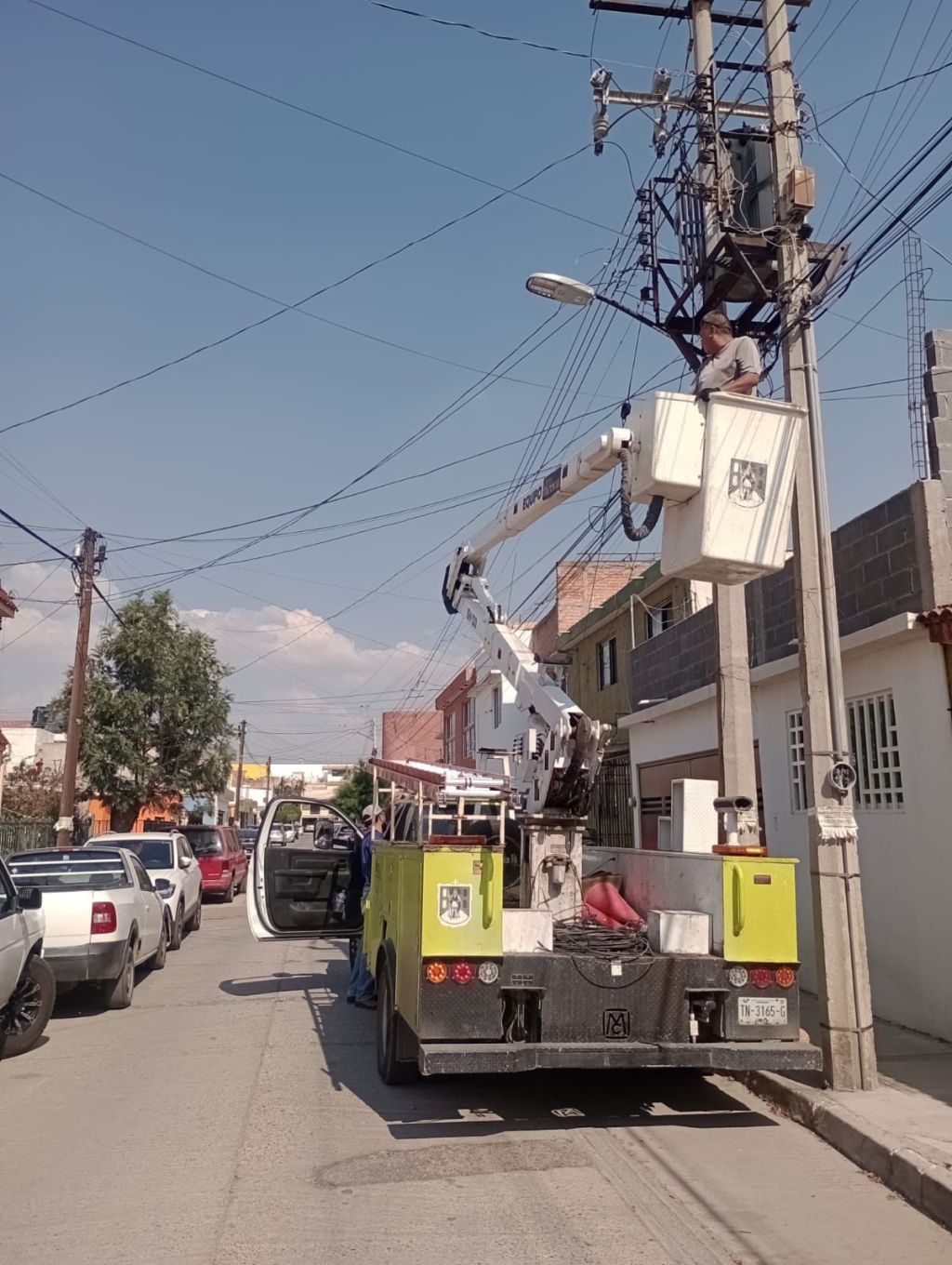 Gobierno de la Capital atiende reporte y normaliza luminarias en Himno&nbsp;Nacional