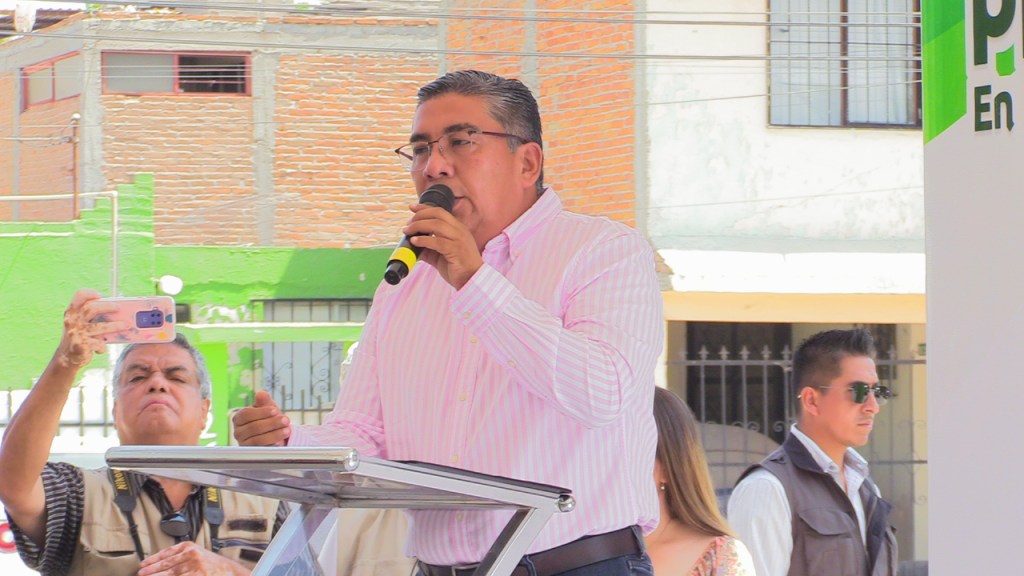 CONTRUCCIÓN DEL NUEVO PARQUE EN HOGARES FERROCARRILEROS DARÁ EMPLEO TEMPORAL A CHAVOS BANDA. ALCALDE NAVARRO&nbsp;MUÑIZ.