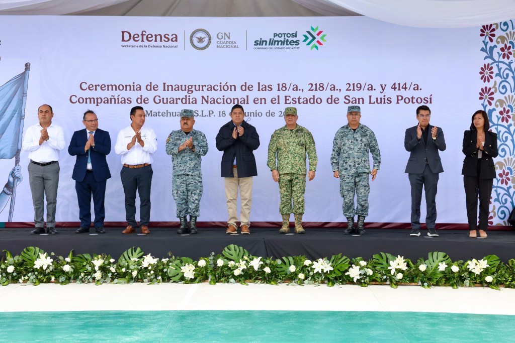 GOBERNADOR GALLARDO PIDE A ALCALDES DEN MEJORES SUELDOS A POLICIAS Y NO MAL GASTEN&nbsp;RECURSOS.