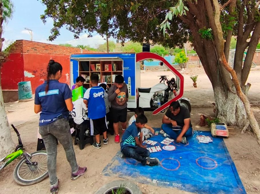 El Aprendimóvil sigue recorriendo la ciudad con actividades educativas y&nbsp;recreativas