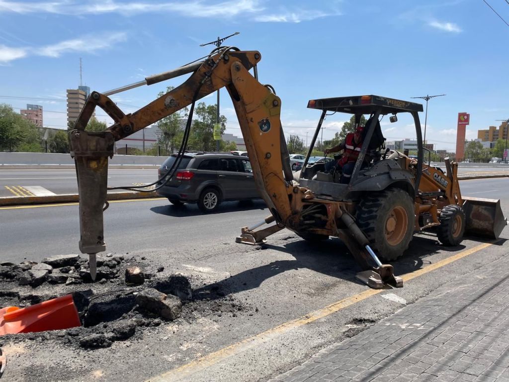 Tras extraer tapón de grasa y desechos, INTERAPAS deja en funcionamiento la línea sanitaria frente a&nbsp;Citadella