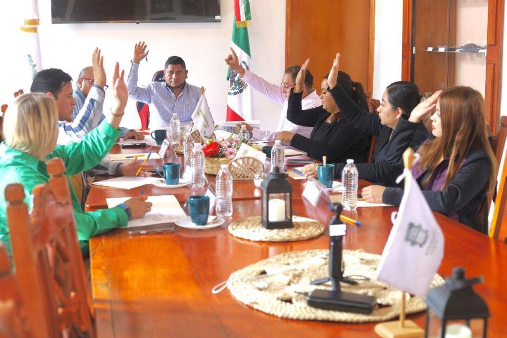 ISMAEL HERNÁNDEZ ENCABEZA SESIÓN DE CABILDO PARA FORTALECER EL DESARROLLO DE VILLA DE&nbsp;REYES