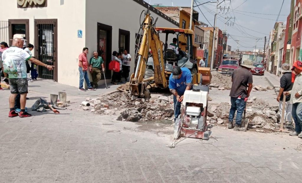 Interapas inicia sustitución de drenaje para la calle Alonso y 20 de&nbsp;Noviembre