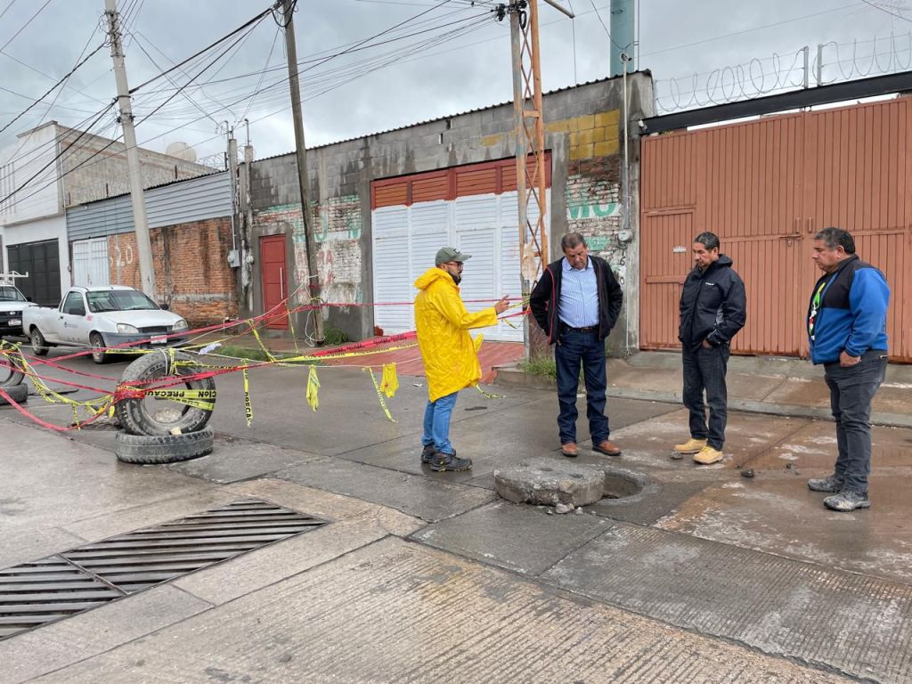 Interapas actúa de inmediato ante socavón en la calle Yucatán, en la colonia&nbsp;Popular