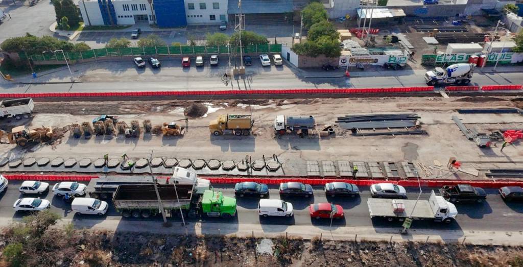 SOLEDAD SE MODERNIZA Y SE CONSOLIDA CON PUENTE VEHICULAR EN CIRCUITO POTOSÍ