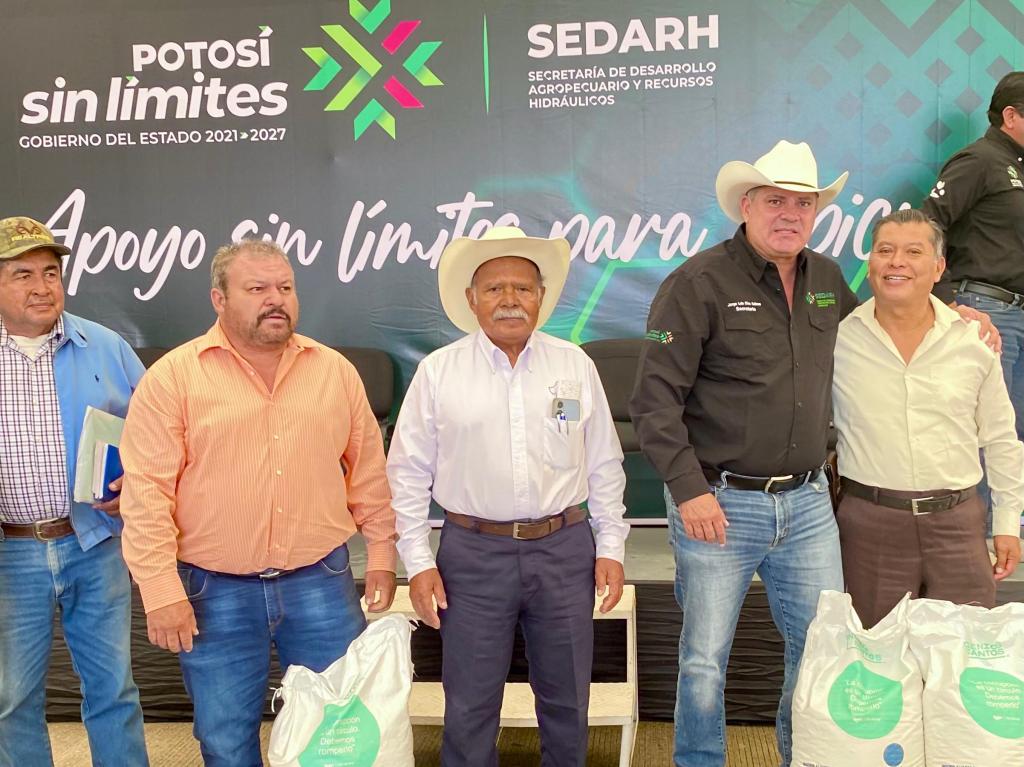 APOYO SIN LÍMITES AL CAMPO&nbsp;POTOSINO